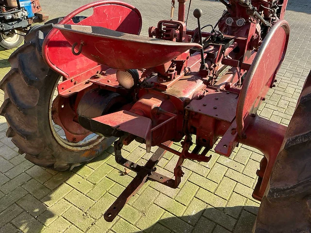 B.f. avery r oldtimer tractor - afbeelding 13 van  16