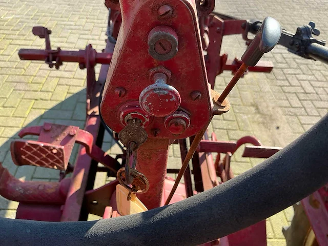 B.f. avery r oldtimer tractor - afbeelding 15 van  16