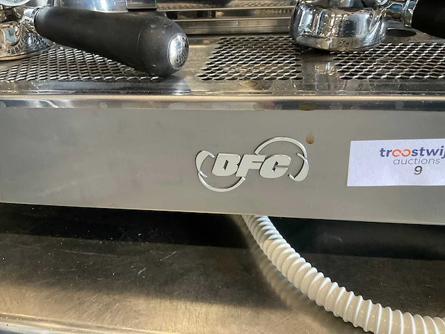 Bfc classica espressomachine met waterontharder - afbeelding 2 van  5