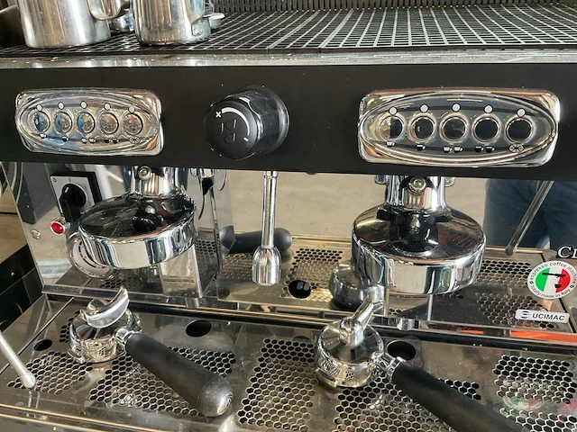 Bfc classica espressomachine met waterontharder - afbeelding 3 van  5