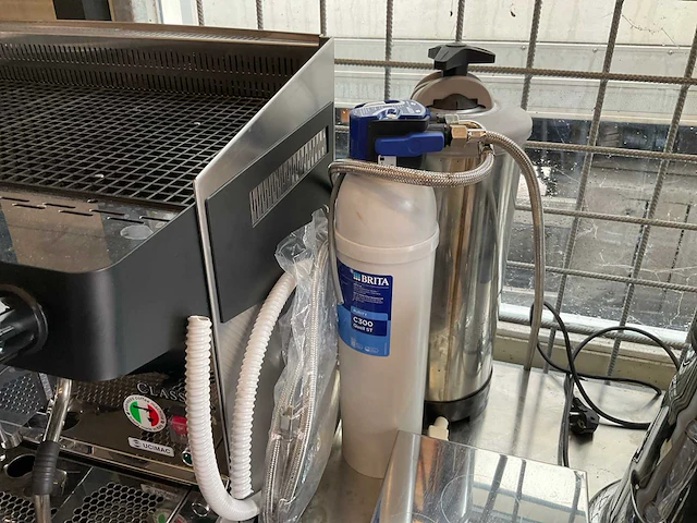 Bfc classica espressomachine met waterontharder - afbeelding 4 van  5