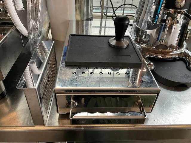 Bfc classica espressomachine met waterontharder - afbeelding 5 van  5