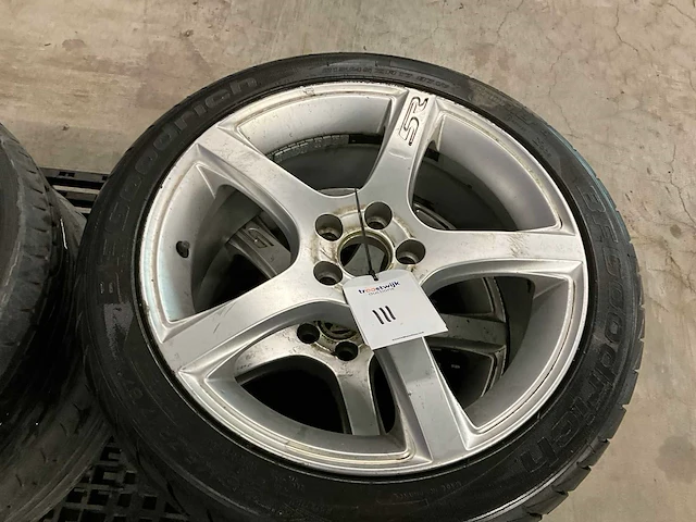 Bfgoodrich bandenset - afbeelding 4 van  4