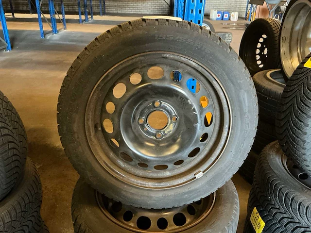 Bfgoodrich g-force winterband op velg 195/55r16 (4x) - afbeelding 2 van  5