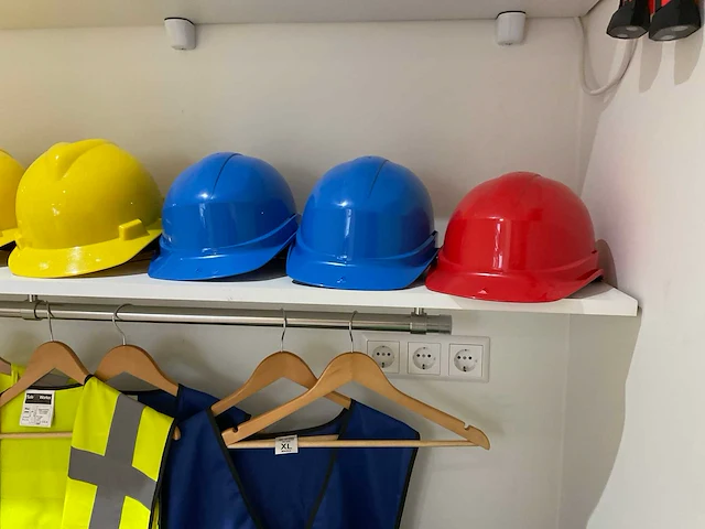Bhv materialen - afbeelding 10 van  12