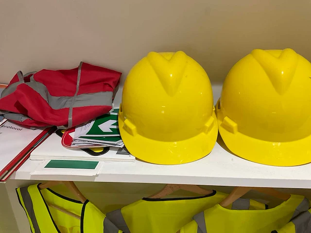 Bhv materialen - afbeelding 12 van  12