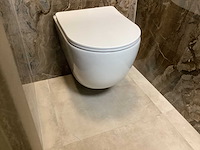 Bi & hi - 176 - hangtoilet - afbeelding 2 van  5