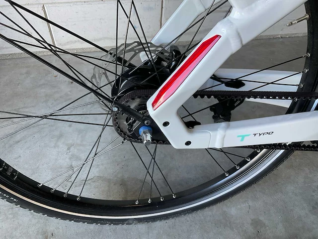 Bianchi e-omnia t-type nexus 5 bosch 625wh elektrische fiets - afbeelding 2 van  12