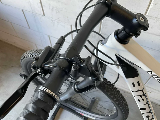 Bianchi nitron 9.4 xt deo 1x12 sp mountainbike - afbeelding 10 van  12