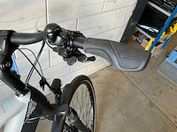 Bianchi t-tronik t-type step through elektrische fiets - afbeelding 2 van  10