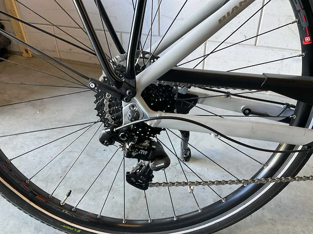 Bianchi t tronik t-type sunrace 9 speed shimano e6100 elektrische fiets - afbeelding 2 van  12
