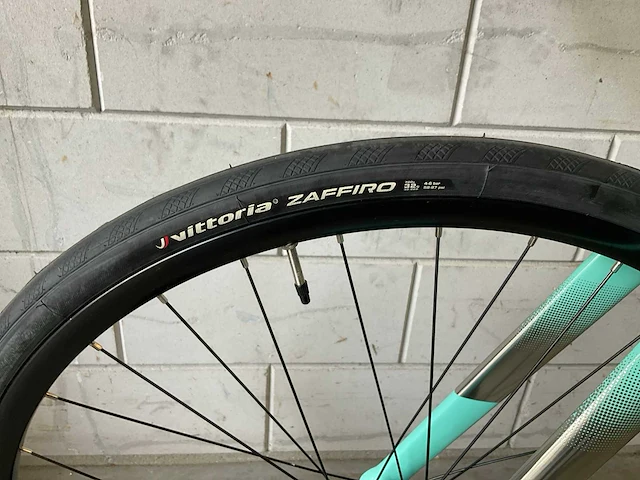 Bianchi via nirone 7 105 disc racefiets - afbeelding 2 van  14