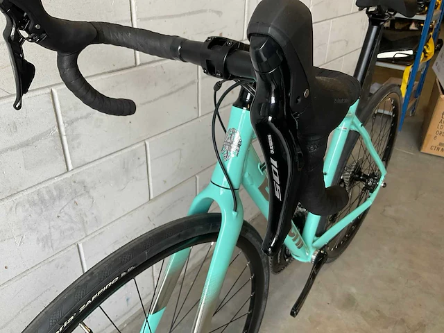 Bianchi via nirone 7 105 disc racefiets - afbeelding 12 van  14