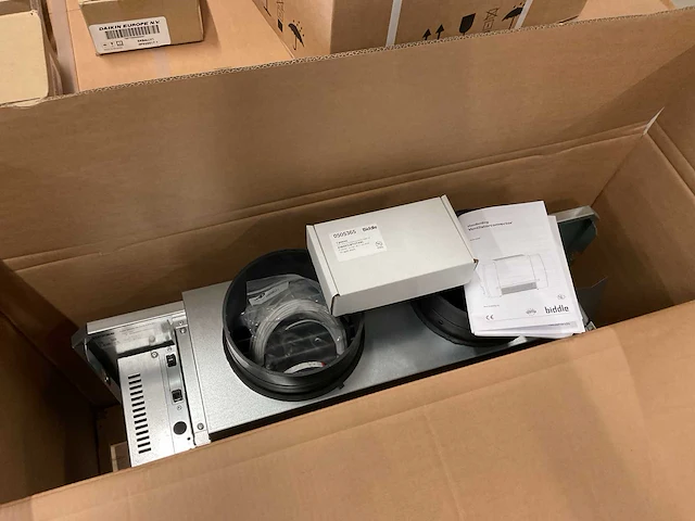 Biddle deco 50-c2-r-cr4-m ventilatorconvector - afbeelding 1 van  7