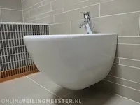 Bidet wandmodel, glans wit - afbeelding 5 van  12