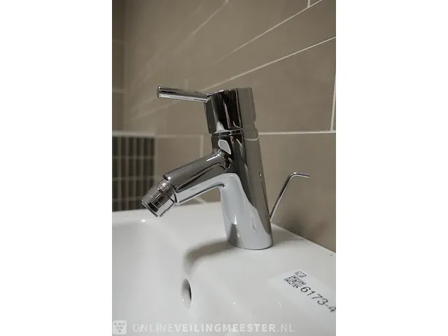 Bidet wandmodel, glans wit - afbeelding 9 van  12