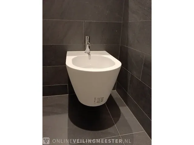 Bidet - afbeelding 3 van  6