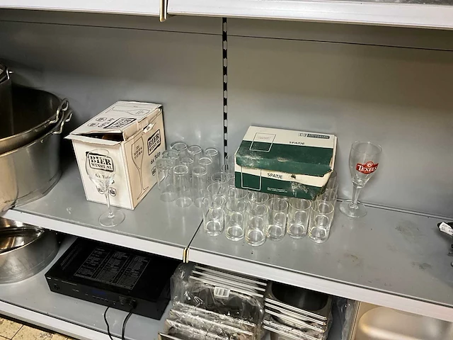Bier- en sapglazen (50x) - afbeelding 1 van  6