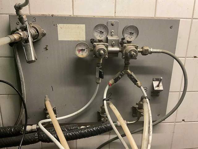 Bierkoeler met toebehoren - afbeelding 4 van  7