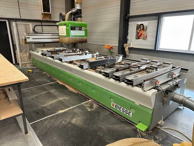 Biesse - rover 30 l3 - cnc-bewerkingscentra - 2000 - afbeelding 9 van  16