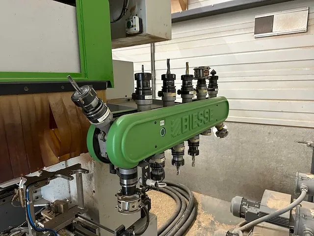 Biesse - rover 30 l3 - cnc-bewerkingscentra - 2000 - afbeelding 12 van  16