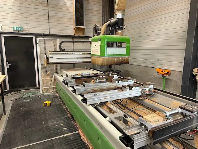 Biesse - rover 30 l3 - cnc-bewerkingscentra - 2000 - afbeelding 16 van  16