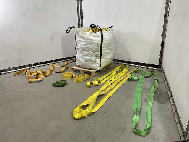 Big bag met hijsbanden - afbeelding 1 van  5