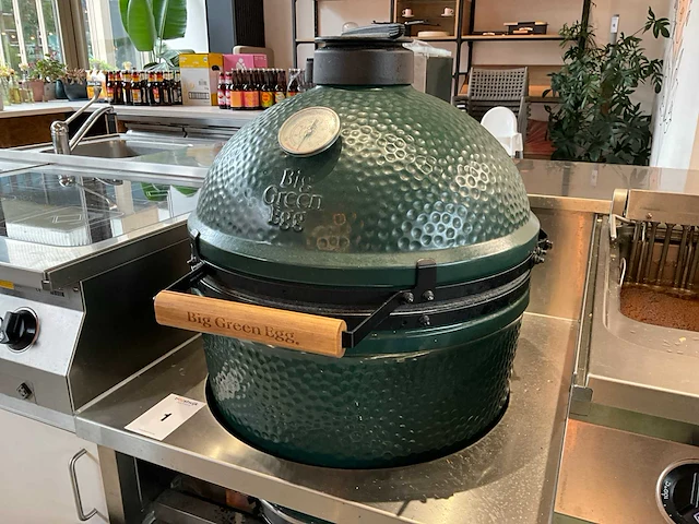 Big green egg large barbecue - afbeelding 1 van  5