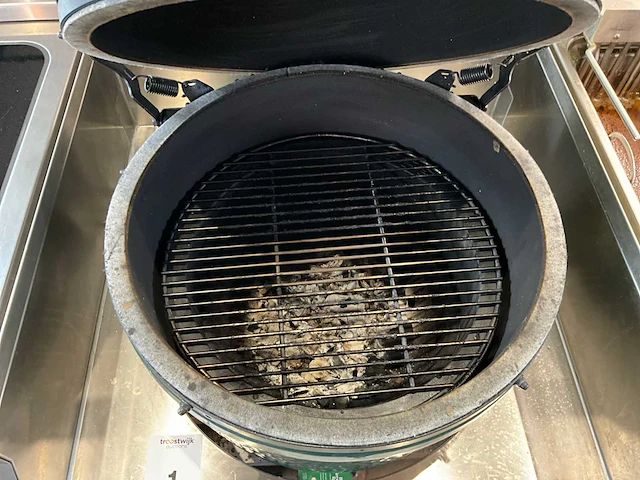 Big green egg large barbecue - afbeelding 3 van  5