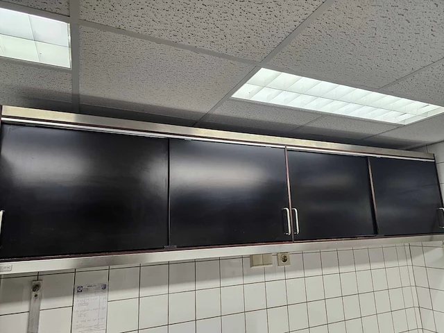 Bijkerk gastronomie - rvs-trespa wandkast - afbeelding 1 van  6