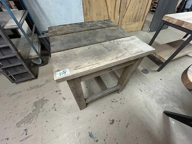 Bijzettafel (70 x 70) - afbeelding 1 van  3