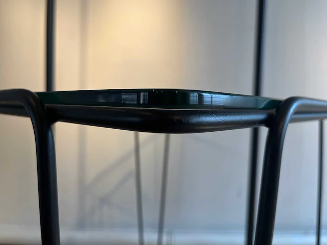 Bijzettafel met glazen blad - afbeelding 3 van  5
