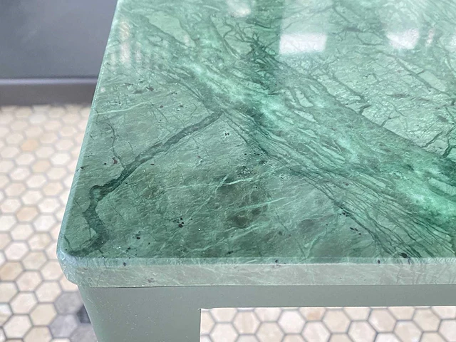 Bijzettafel met groen marmeren blad - afbeelding 3 van  3