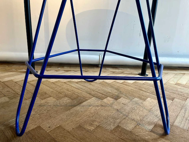 Bijzettafel met houten blad - afbeelding 4 van  4