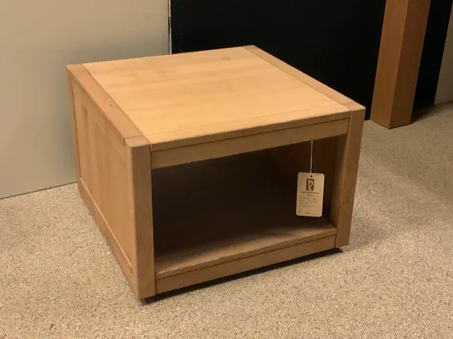Bijzettafel - afbeelding 1 van  3