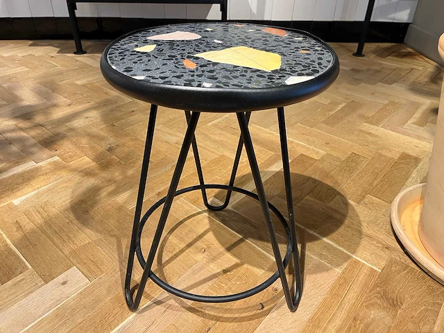 Bijzettafel - afbeelding 1 van  5