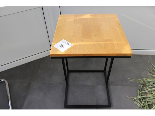 Bijzettafeltje. afmeting 38 x 38 x 60 cm. - afbeelding 1 van  2