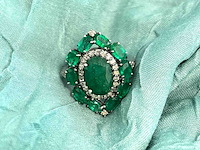 Bijzondere ring met natuurlijke edelstenen en diamant - afbeelding 1 van  7