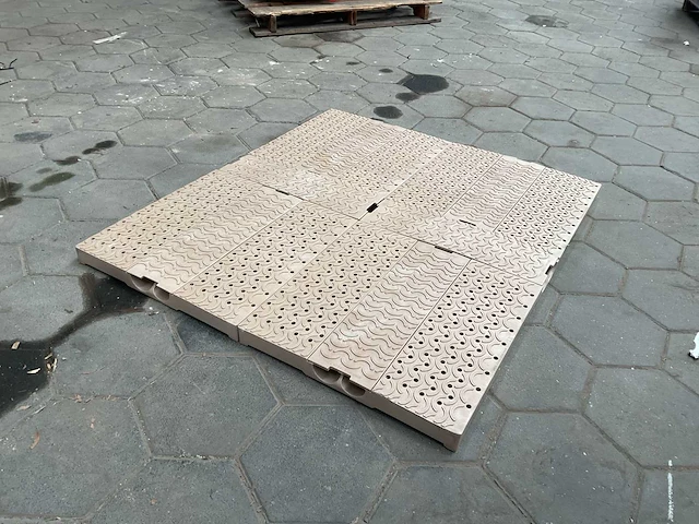 Biketrack modular flooring sheet (37x) - afbeelding 1 van  5