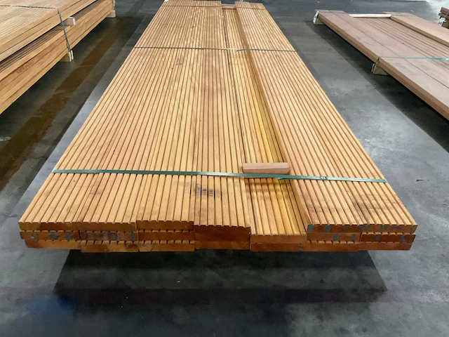 Bilinga vlonderdelen antislip 28x140 mm (20x) - afbeelding 3 van  5