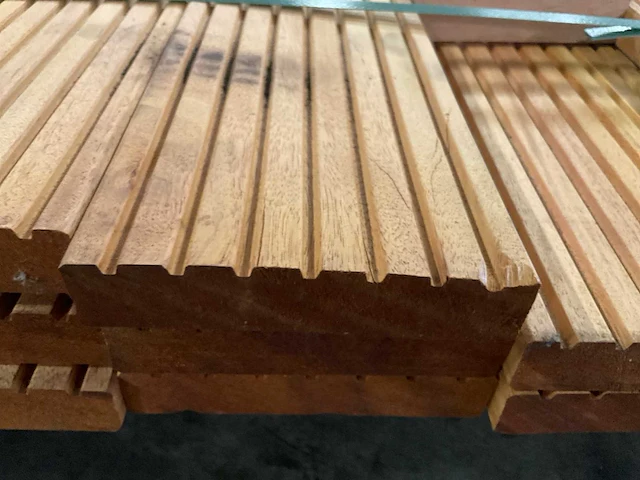 Bilinga vlonderdelen antislip 28x140 mm (20x) - afbeelding 5 van  5