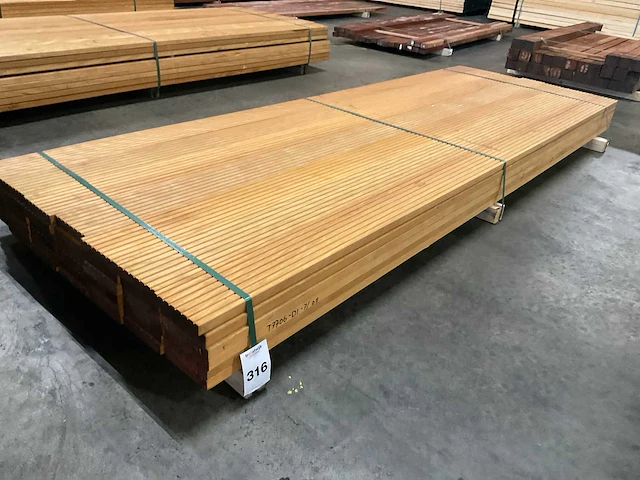 Bilinga vlonderdelen antislip 28x140 mm (42x) - afbeelding 1 van  6