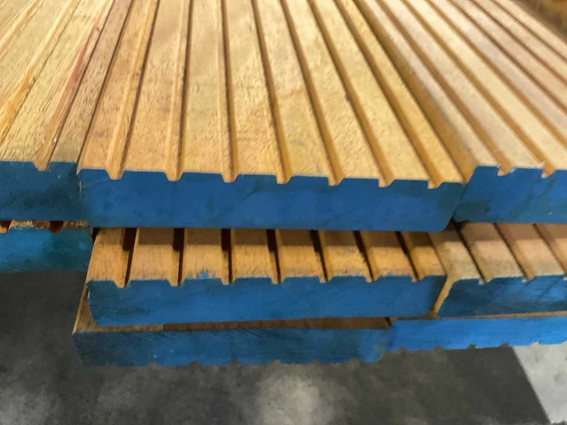 Bilinga vlonderdelen antislip 28x140 mm (44x) - afbeelding 7 van  7