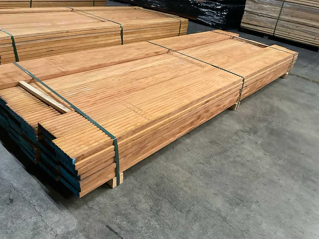 Bilinga vlonderdelen antislip 28x140 mm (46x) - afbeelding 3 van  6