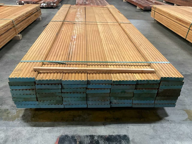 Bilinga vlonderdelen antislip 28x140 mm (51x) - afbeelding 2 van  6
