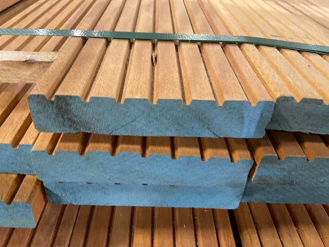 Bilinga vlonderdelen antislip 28x140 mm (54x) - afbeelding 6 van  6