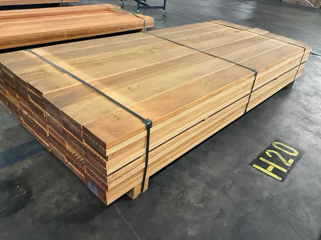 Bilinga vlonderdelen antislip 28x140 mm (68x) - afbeelding 3 van  6