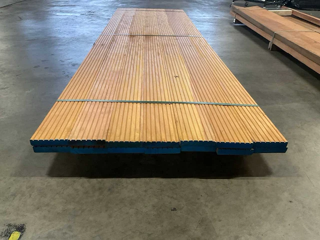Bilinga vlonderplanken met antislip 28x140 mm (21x) - afbeelding 4 van  6