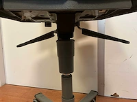 Bimos werkstoel zithoogte 44-58cm - afbeelding 3 van  3
