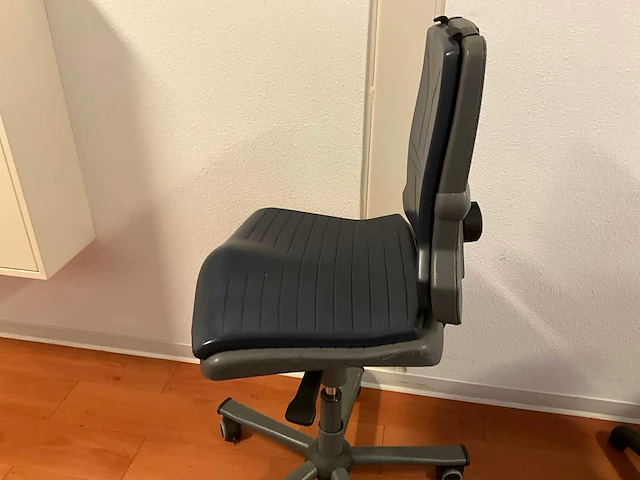 Bimos werkstoel zithoogte 44-62cm - afbeelding 2 van  4